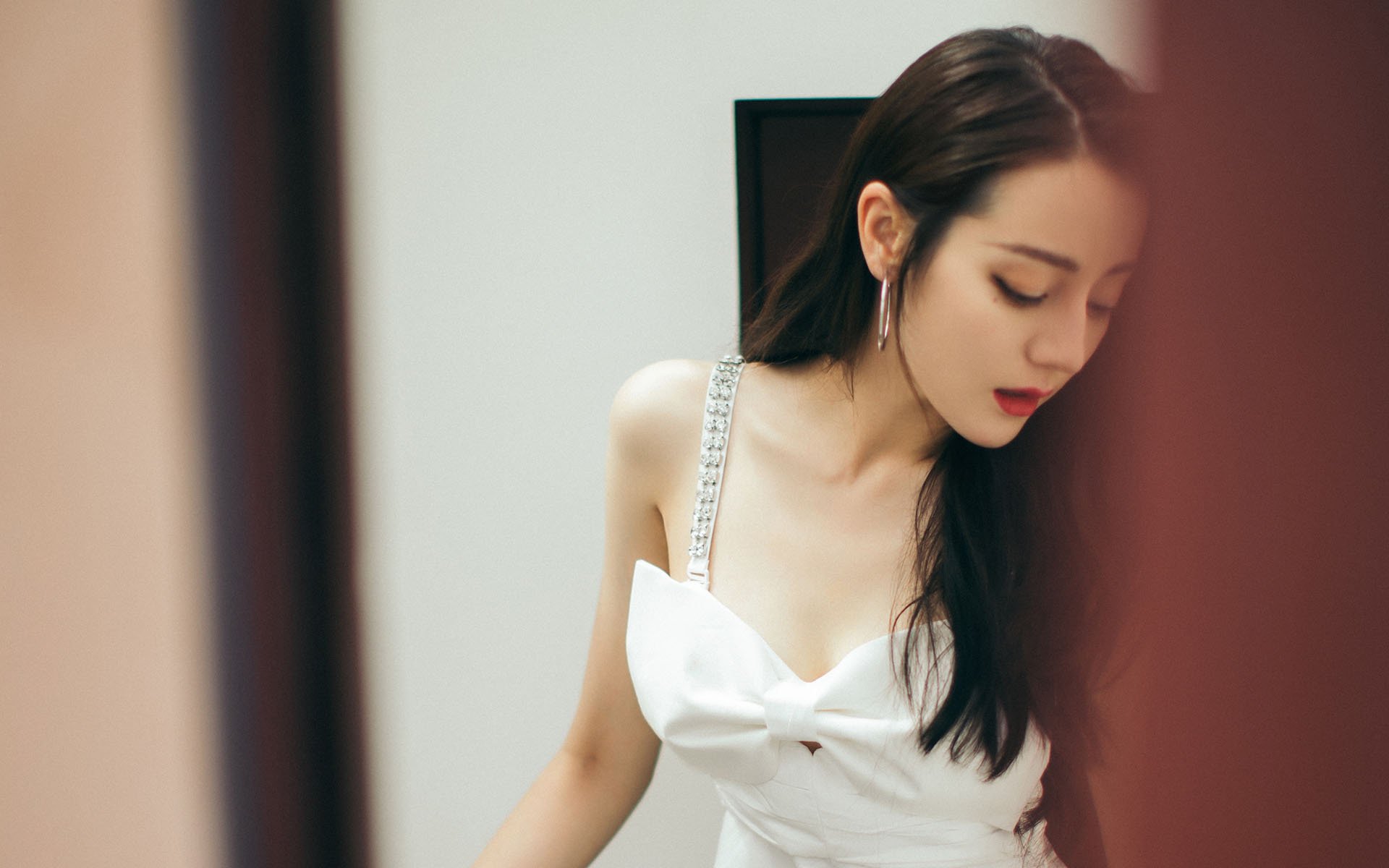 勒沃库森2-2沃尔夫斯堡，特拉普和赫尔佐格各入一球，勒沃库森 沃尔夫斯堡