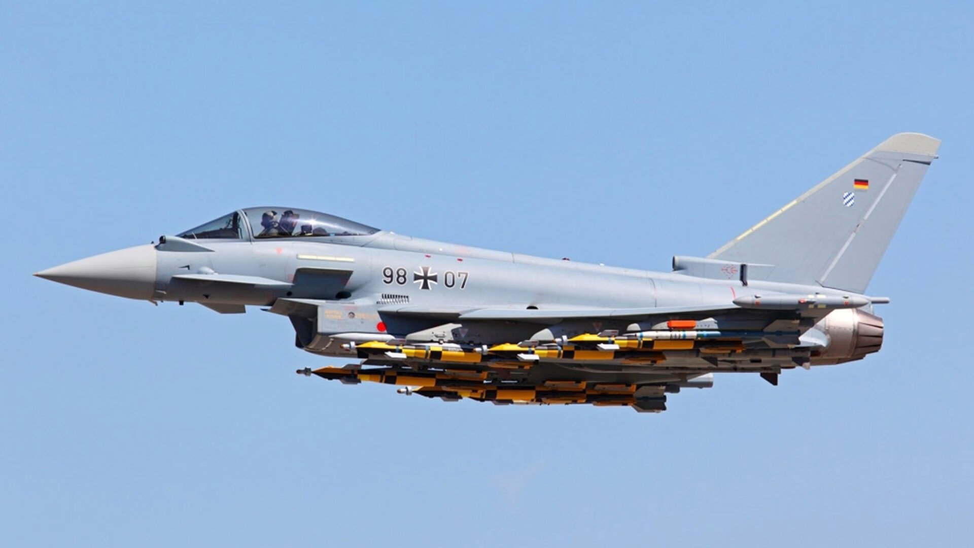 史上最惊艳的突破：斯托亚科维奇在对阵雷霆的比赛中篮下强攻得分！